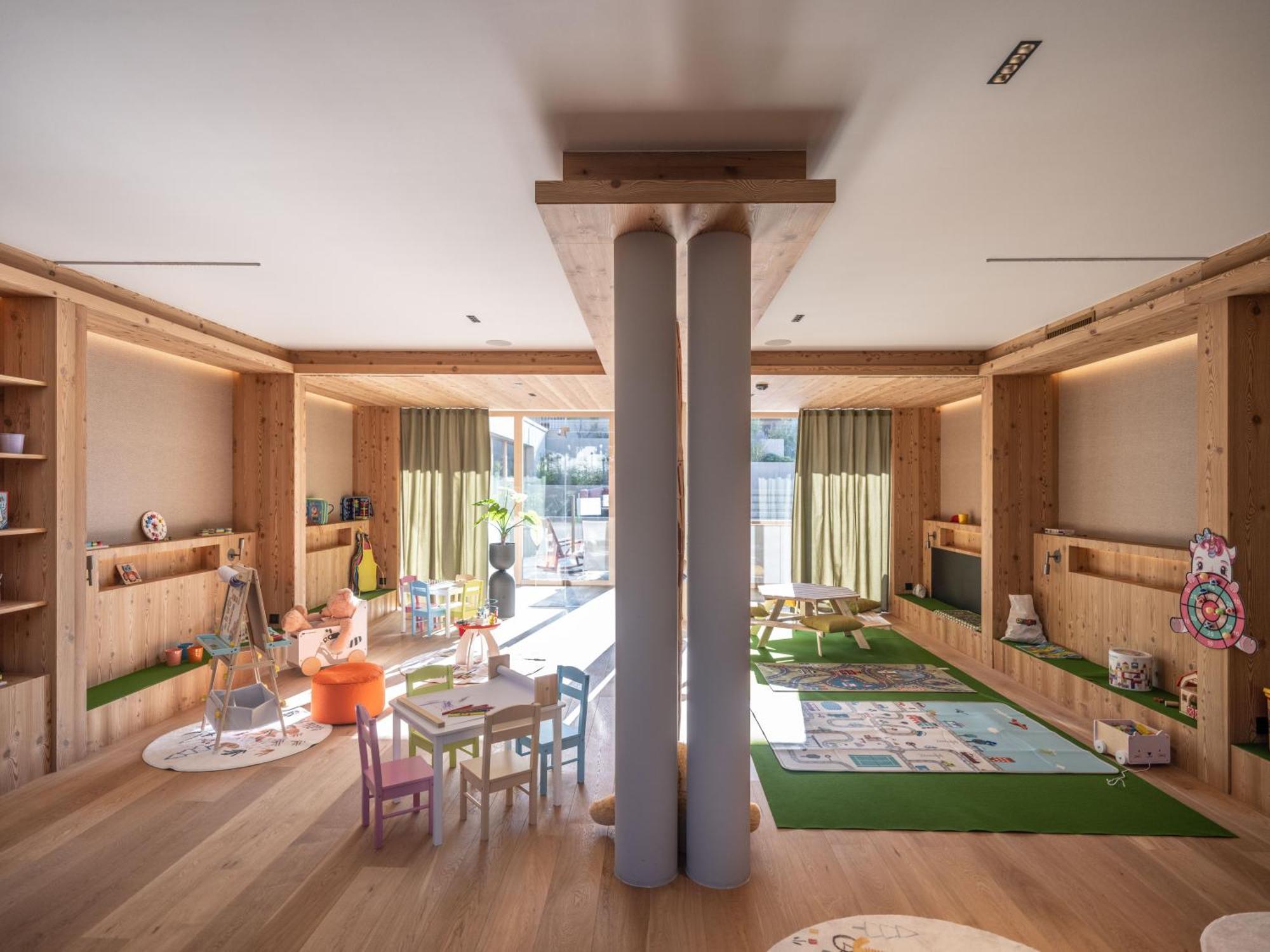 ריסקונה Falkensteiner Hotel Kronplatz - The Leading Hotels Of The World (Adults Only) מראה חיצוני תמונה The nursery