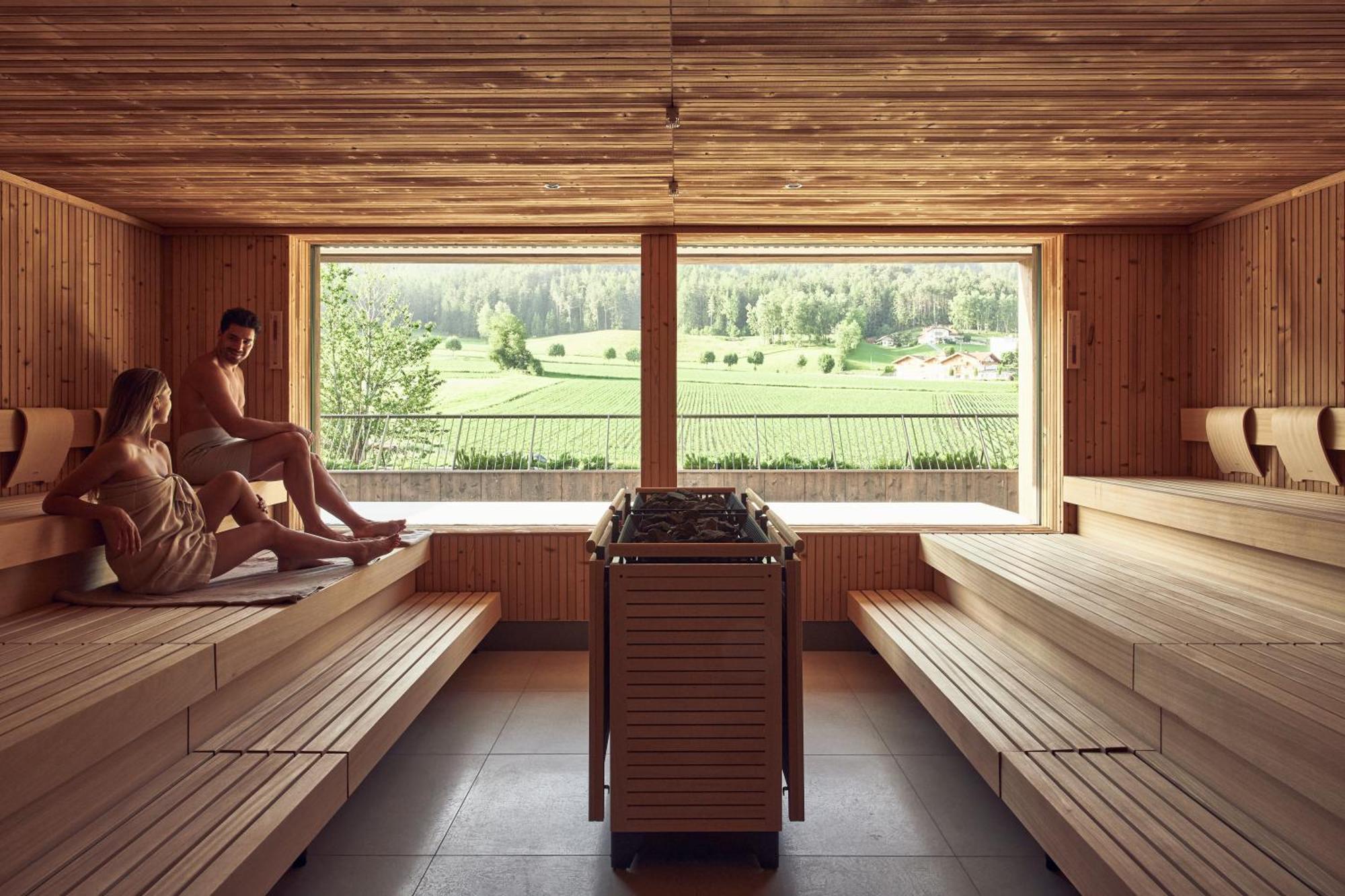 ריסקונה Falkensteiner Hotel Kronplatz - The Leading Hotels Of The World (Adults Only) מראה חיצוני תמונה