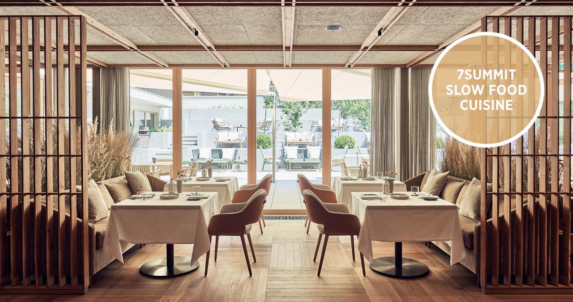 ריסקונה Falkensteiner Hotel Kronplatz - The Leading Hotels Of The World (Adults Only) מראה חיצוני תמונה